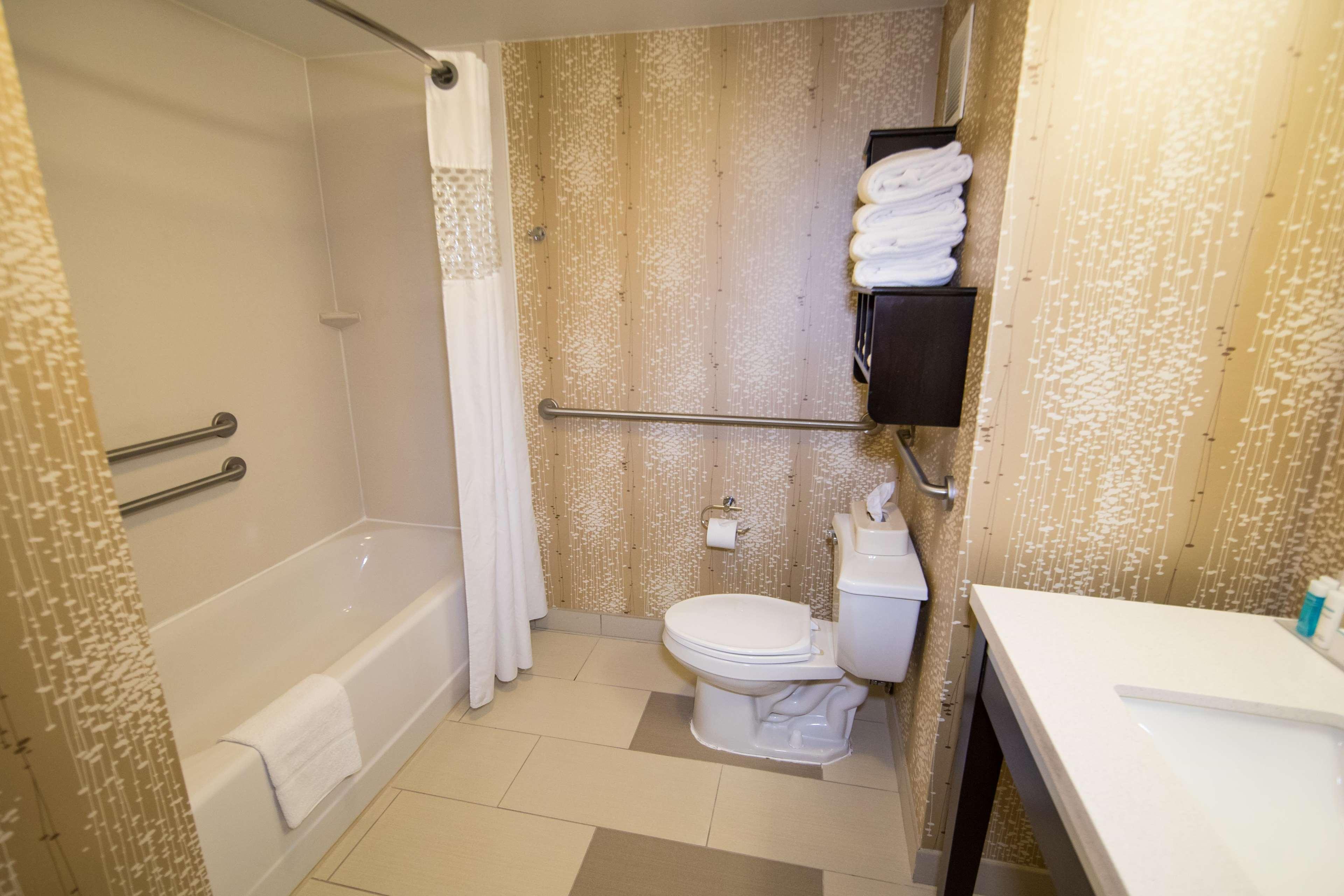 Hampton Inn & Suites Alpharetta-Windward Екстер'єр фото
