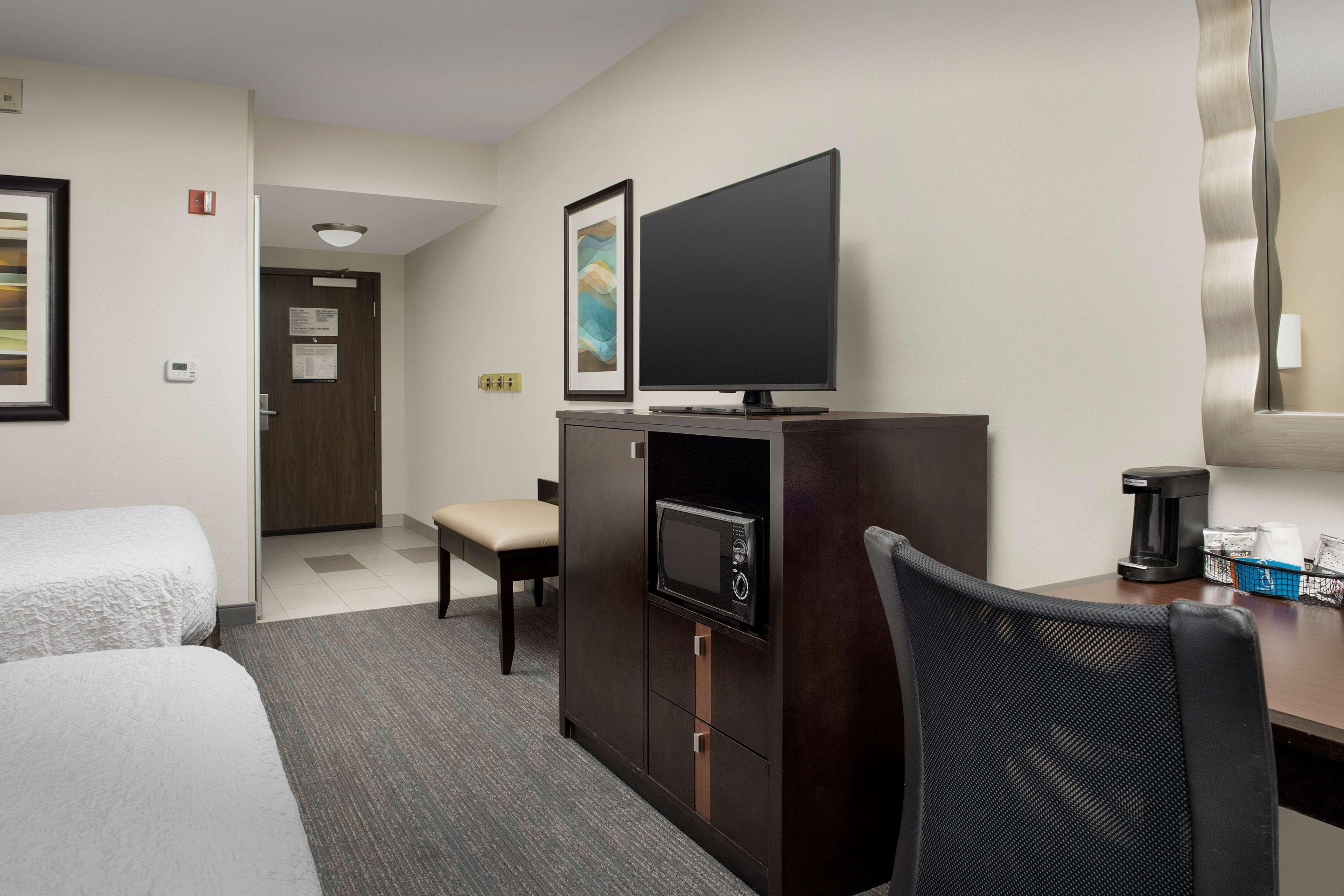 Hampton Inn & Suites Alpharetta-Windward Екстер'єр фото