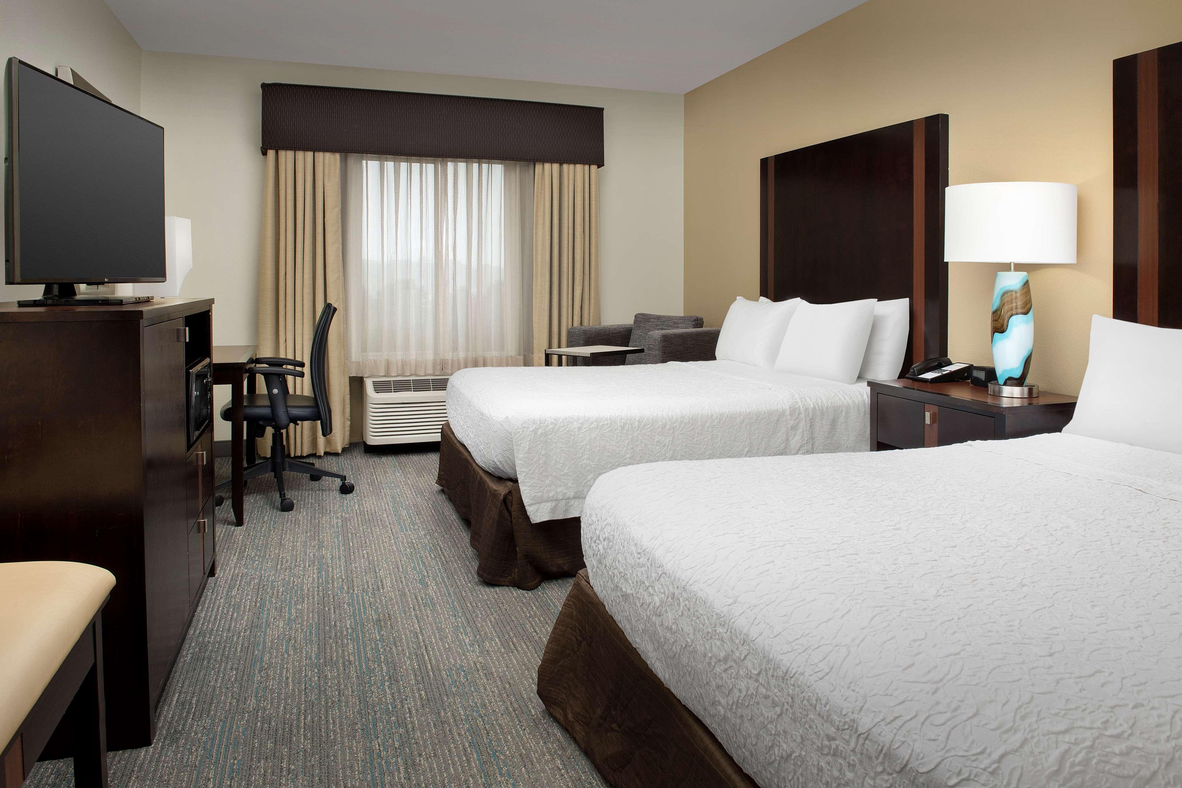Hampton Inn & Suites Alpharetta-Windward Екстер'єр фото