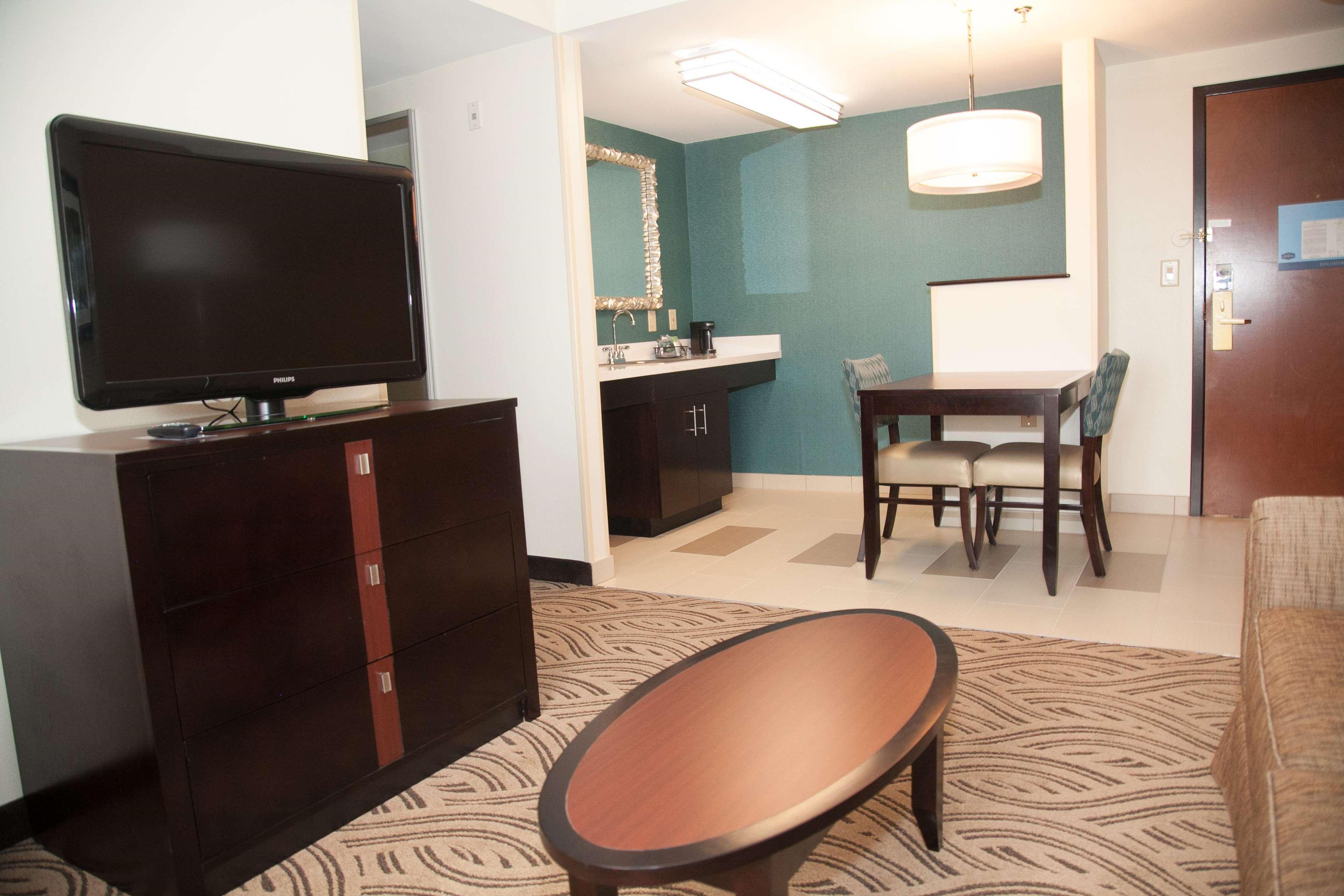 Hampton Inn & Suites Alpharetta-Windward Екстер'єр фото