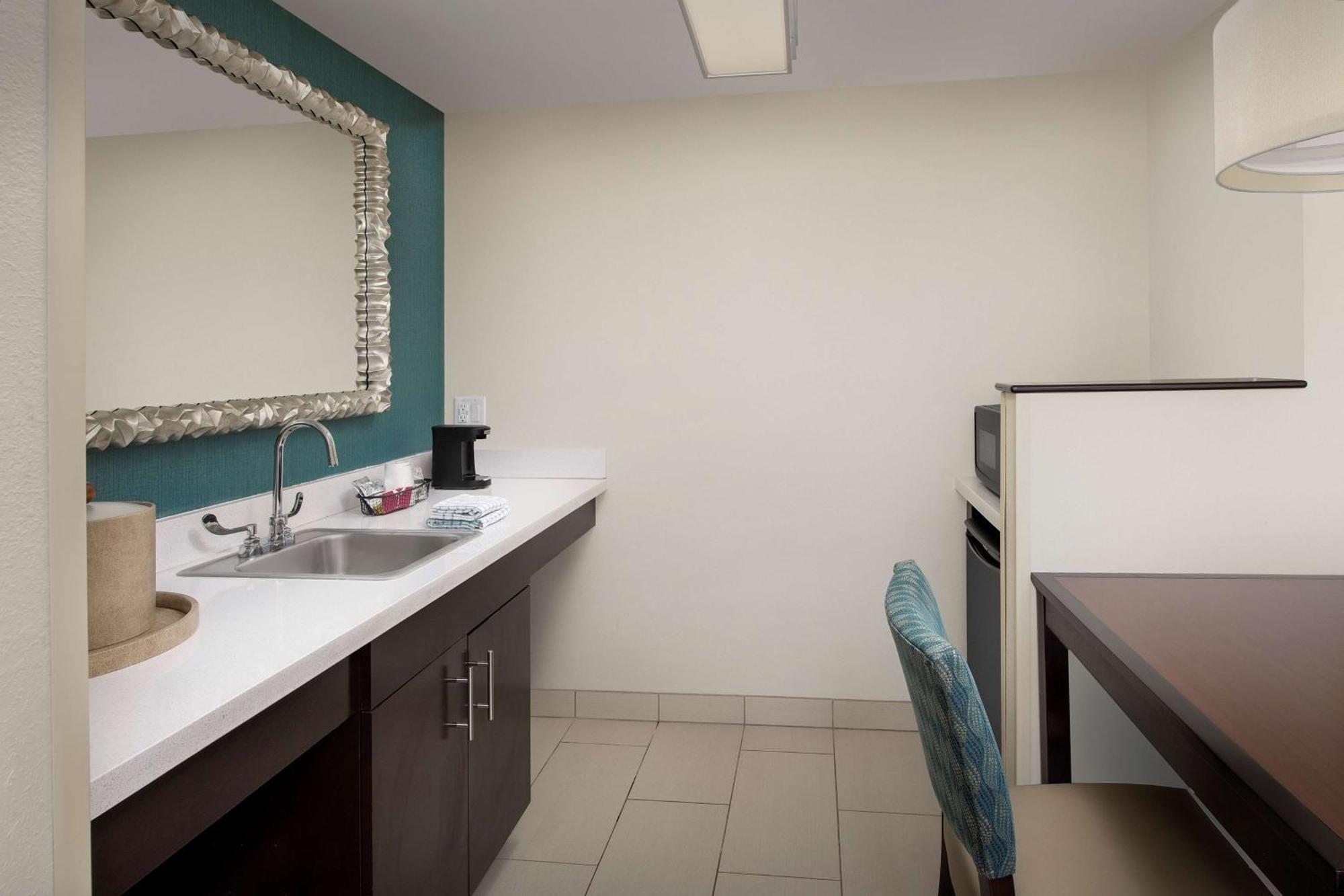 Hampton Inn & Suites Alpharetta-Windward Екстер'єр фото